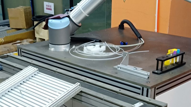 小型工业机器人生产线：价格背后的考量因素