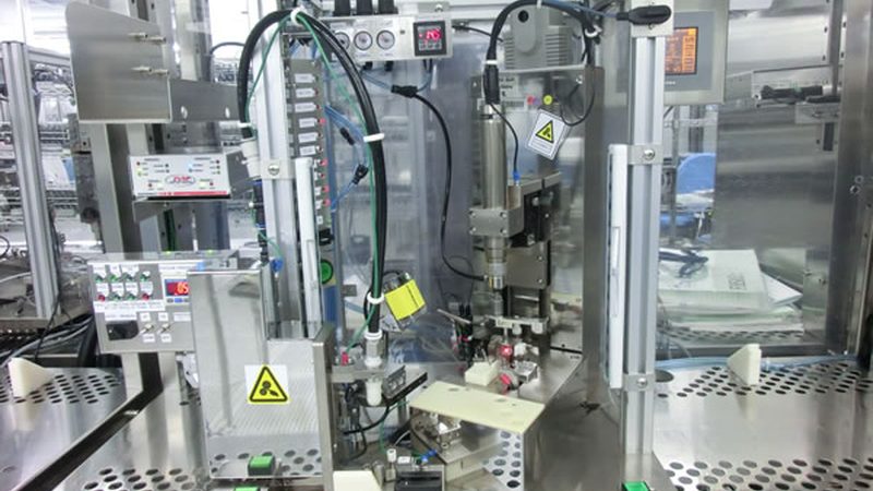 场景引入：传统人工上下料的痛点